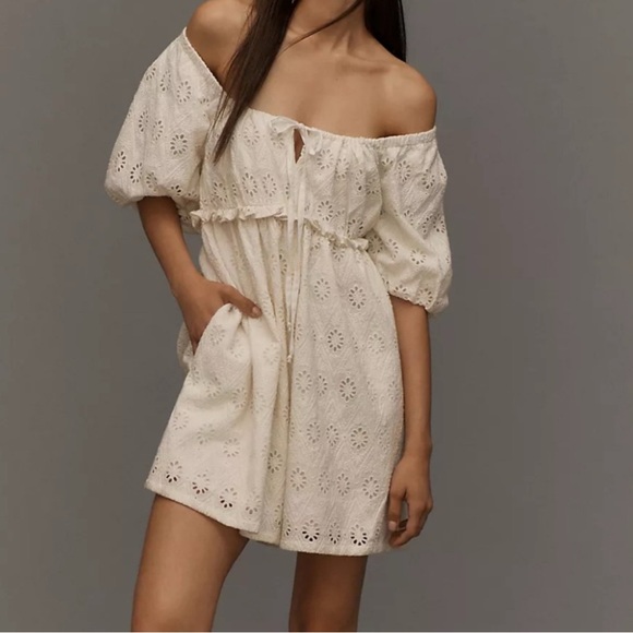 Anthropologie Pilcro NWT Puff-Sleeved Eyelet Romper in White Size MP - Picture 8 of 8